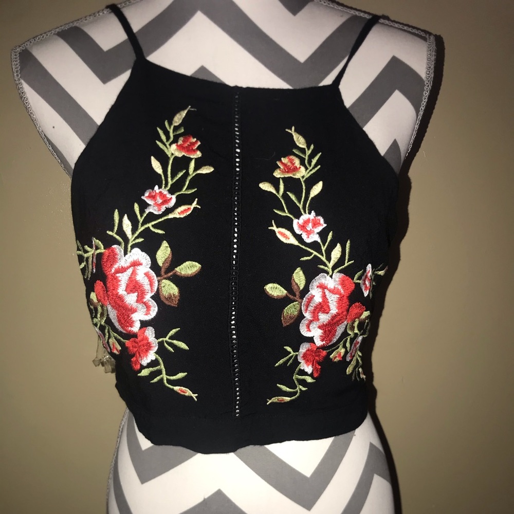 Crop top